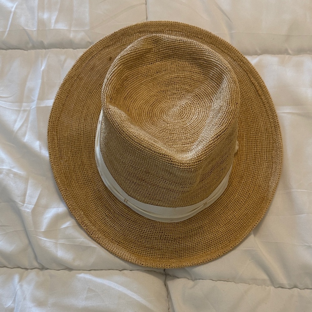 Tommy Bahama Tan Fedora with Cream Band